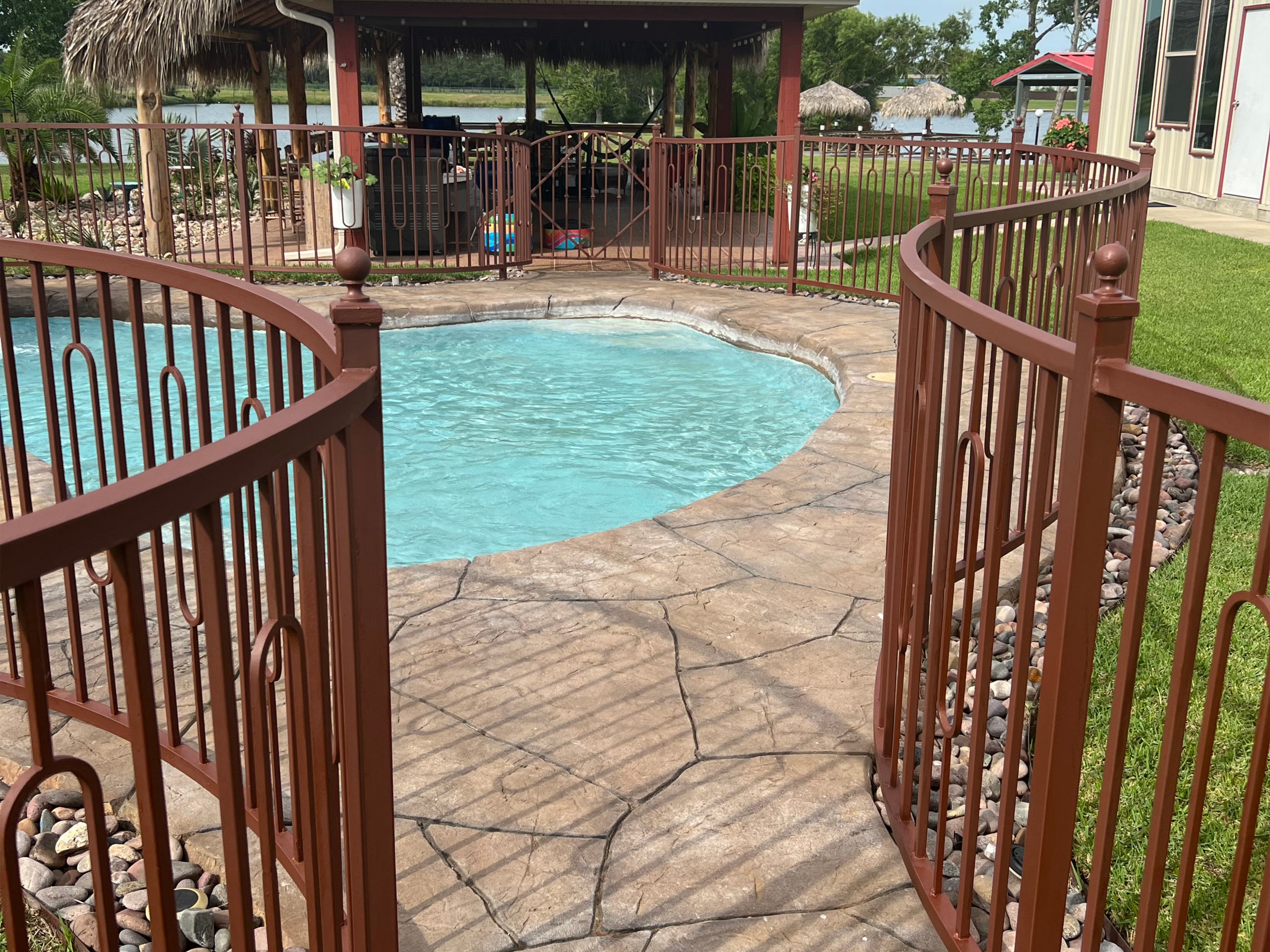 ornamental-steel-pool-safety-fence-2