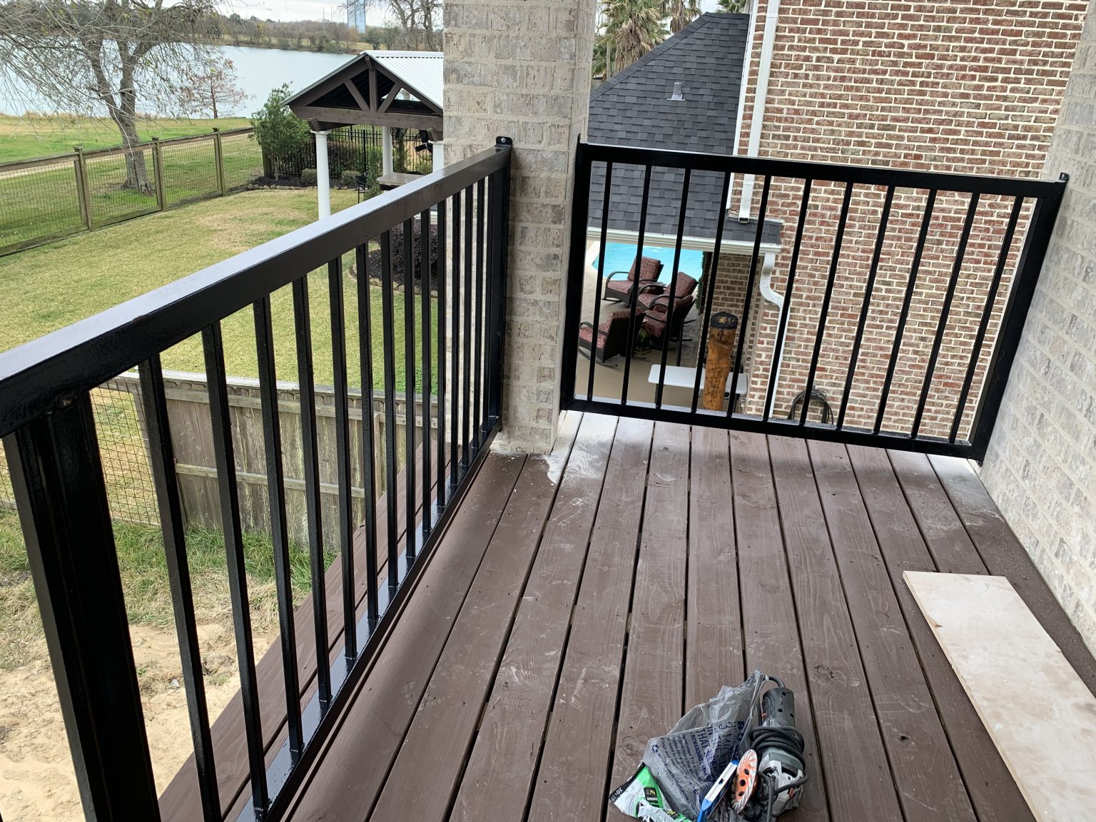 Commercial and residential metal railing systems for balconies, walkways, outdoor seating, and safety enclosures.